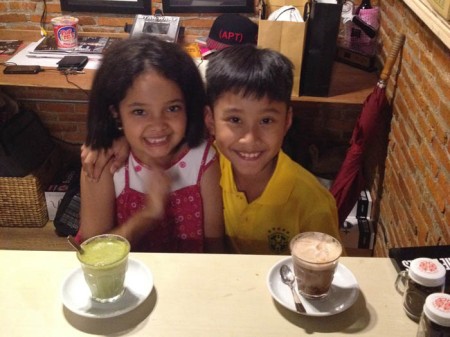 Our little buddies, Stella and Athalla, posing before finishing their Green Tea Latte and Hot Valrhona Chocolate with Marshmallow.
